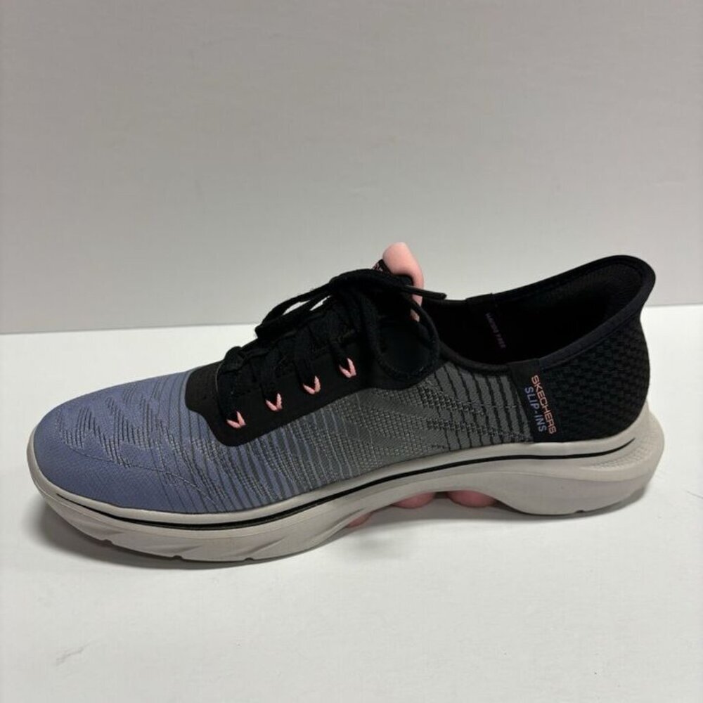 Skechers Women’s Go Walk 7, Black/Multi Slip-On Shoes, Size 9.5 M - Picture 2 of 6
